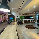 Extraordinary 3 Bedrooms Gigantic Loft