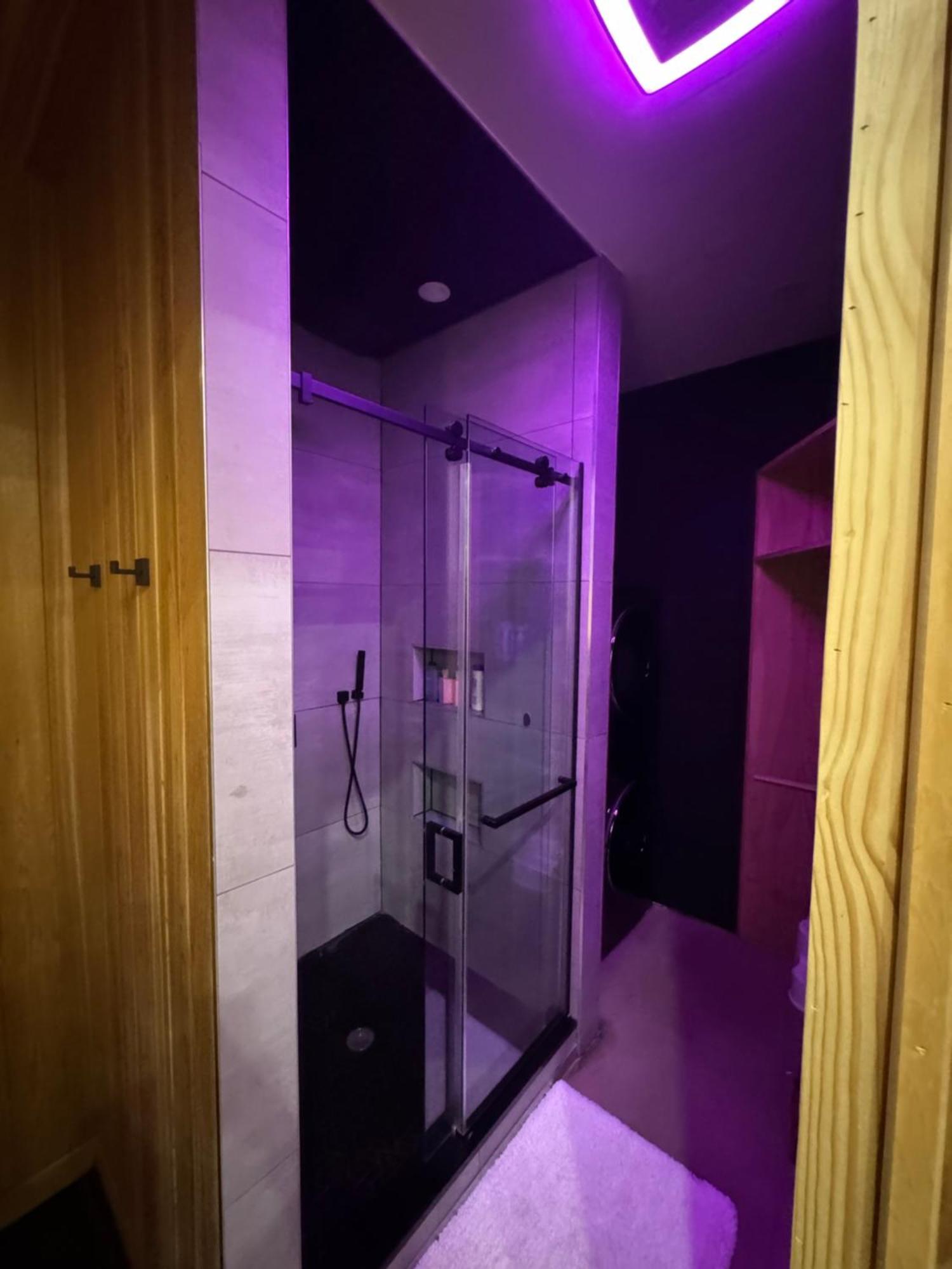 Apartment Extraordinary 3 Bedrooms Gigantic Loft *