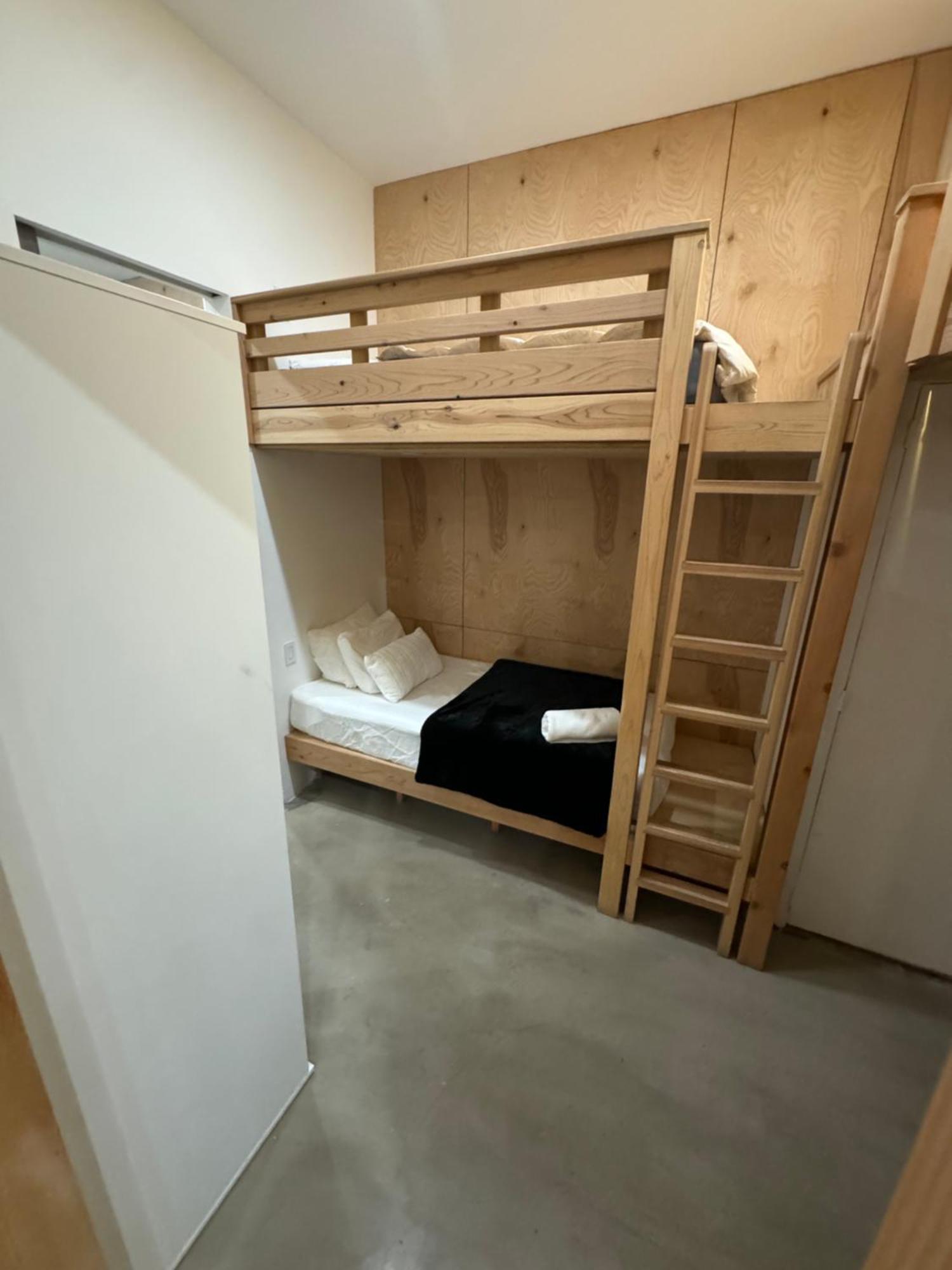 Apartment Extraordinary 3 Bedrooms Gigantic Loft *